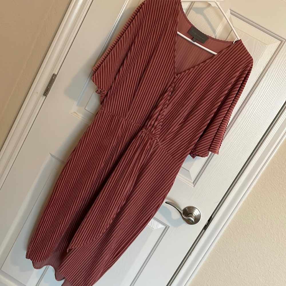 Anthropologie Sunday in Brooklyn Rose colored wrap Dress. NEW cond.. SZ Large